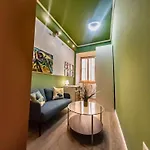 Апартаменты Modern Design - 15min Colosseo - Metro C *